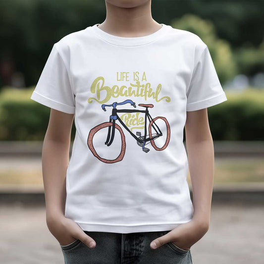 maglietta bianca per bambini con stampa bicicletta